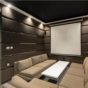 5 bedroom villa with heated infinity pool and sea views near Milna, Brac Island, sleeps 10